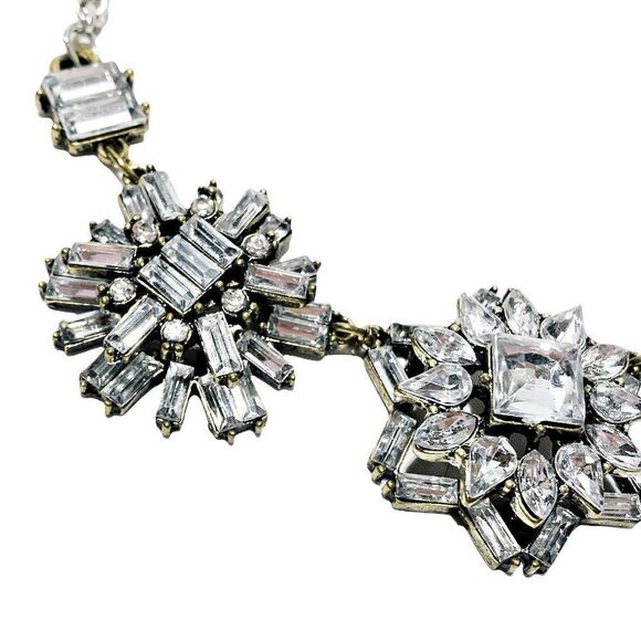CHUNKY Crystal Snowflake Necklace - Picture 2 of 4